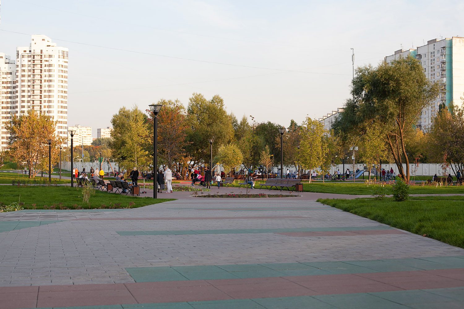 Парк черемушки. Парк 70 летия Победы Москва. Парк 70 лет Победы Волгоград. Район Черемушки Москва парк 70-летия Победы. Парк 70 Победы район район Волгограда.